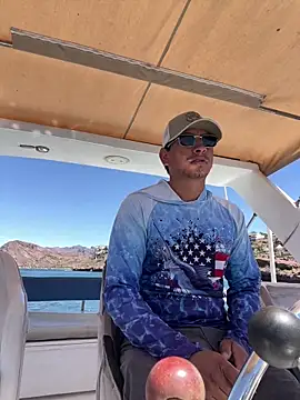 algila08 online show from 04-27-26, 06:06