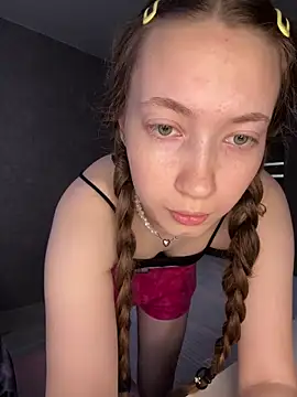 Holy Poly online show from 04-22-26, 05:21