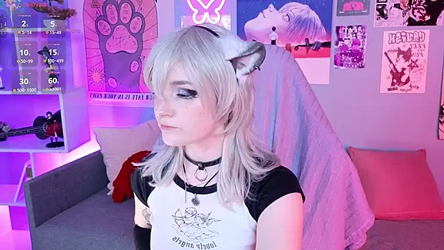 vronnier online show from 04-15-26, 03:41