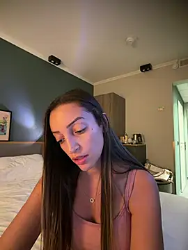 BelleRune online show from 07-25-26, 06:27