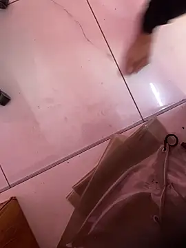 Snapshot of Your_imran chatting on 12-01-25, 07:02 Your imran online show from 12-01-25, 07:02