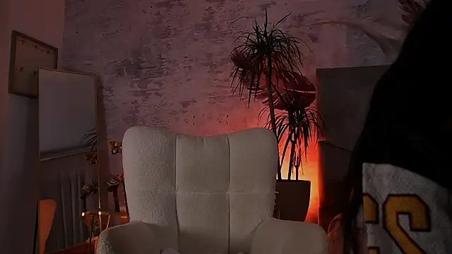 BriannaXmoon online show from 02-17-26, 08:26