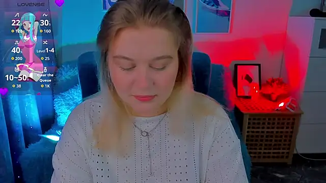 LouiseMous online show from 11-26-25, 09:16