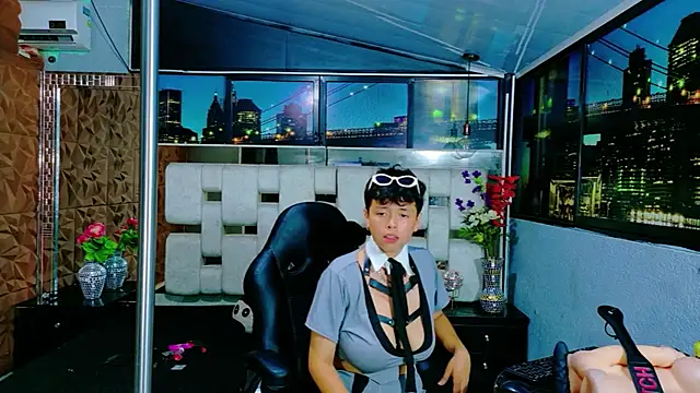 lunabustygirl online show from 11-28-25, 02:36