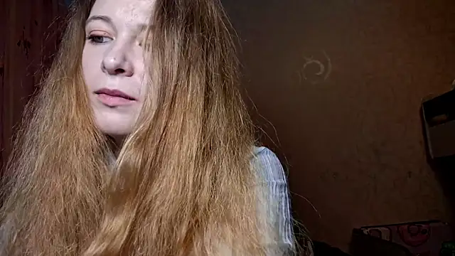 RomonaBustad online show from 12-22-25, 06:21