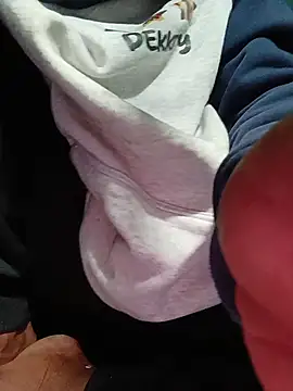 Snapshot of Ayetun008 chatting on 03-14-26, 03:23 Ayetun008 online show from 03-14-26, 03:23