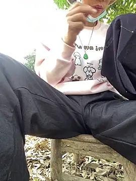 pitty mymi online show from 04-23-26, 03:08