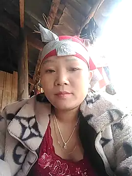 Snapshot of hoami-hot chatting on 12-02-25, 02:17 hoami-hot online show from 12-02-25, 02:17