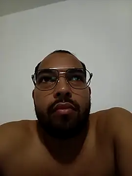 marloncolman98 online show from 11-17-25, 04:46