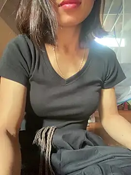 Trangbabylove online show from 07-04-26, 02:40