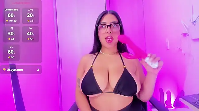 evelisse  online show from 07-30-26, 03:38