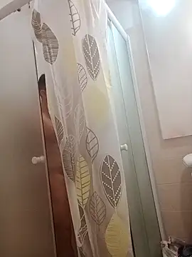 platone09 online show from 12-18-25, 08:26