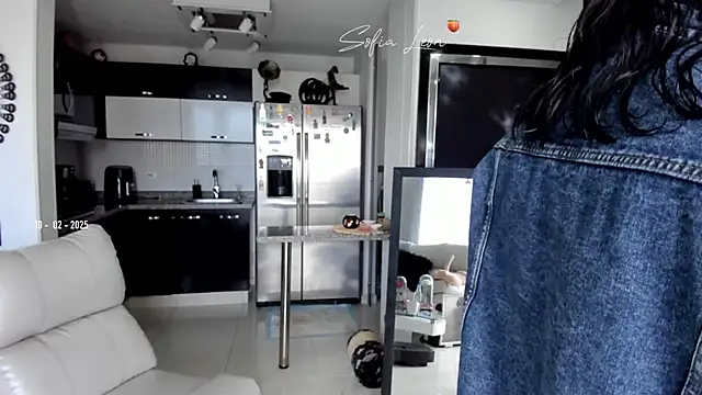 sofiasexhot online show from 02-10-25, 01:55