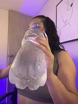 LaraDanverss online show from 04-16-26, 09:39