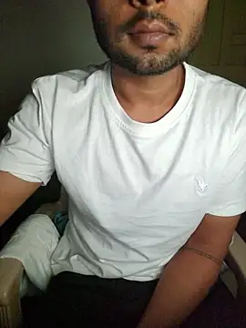 Snapshot of syndyc1 chatting on 12-02-25, 07:03 syndyc1 online show from 12-02-25, 07:03