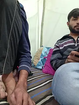 Snapshot of syndyc1 chatting on 12-19-25, 09:38 syndyc1 online show from 12-19-25, 09:38