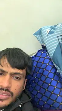 Snapshot of syndyc1 chatting on 12-20-25, 05:31 syndyc1 online show from 12-20-25, 05:31