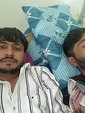 Snapshot of syndyc1 chatting on 12-21-25, 12:56 syndyc1 online show from 12-21-25, 12:56