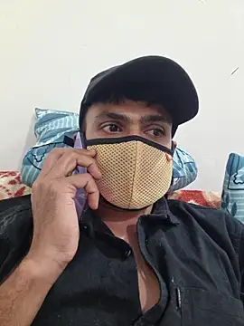 Snapshot of syndyc1 chatting on 01-16-26, 11:25 syndyc1 online show from 01-16-26, 11:25