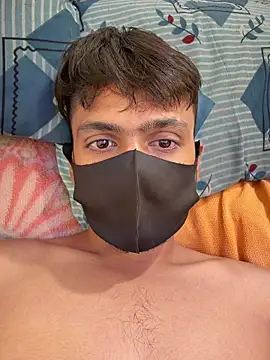 Snapshot of syndyc1 chatting on 02-10-26, 06:34 syndyc1 online show from 02-10-26, 06:34