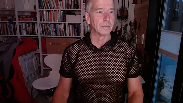 gymdaddypwrbtm online show from 11-25-25, 06:35