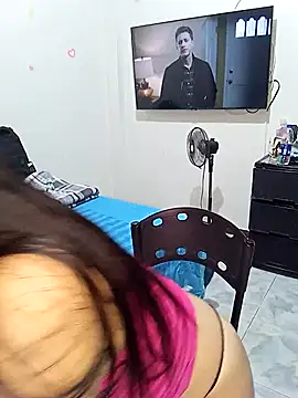 Damnhot26 online show from 11-21-25, 02:54