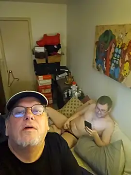 cubhunterpdx online show from 11-15-25, 08:49