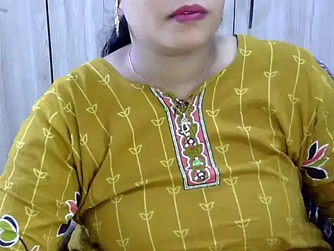 Muskan Jha online show from 03-25-26, 03:45