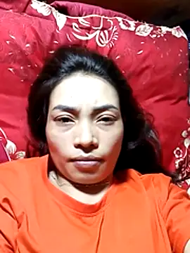 Snapshot of _Su-Su_ chatting on 03-31-26, 01:44 Su-Su online show from 03-31-26, 01:44