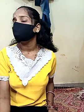 Desi Hot Queen online show from 11-25-25, 03:06