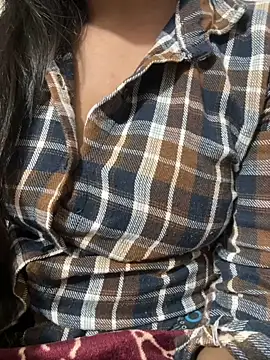 Snapshot of Lilly_islive chatting on 11-16-25, 03:39 Lilly islive online show from 11-16-25, 03:39