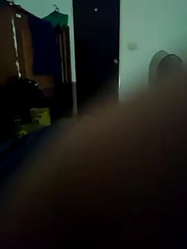 Snapshot of Hay007 chatting on 11-18-25, 03:45 Hay007 online show from 11-18-25, 03:45