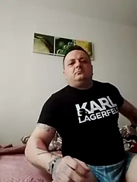 Ana1991xh online show from 11-19-25, 11:10