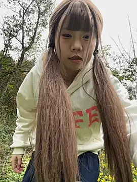 dai521112 online show from 12-04-25, 06:44