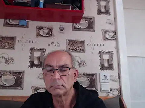Snapshot of raini14770 chatting on 11-23-25, 08:14 raini14770 online show from 11-23-25, 08:14