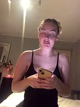 xoxohan11 online show from 02-02-26, 08:51