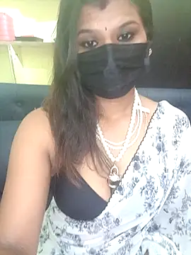 Snapshot of Premalatha_28 chatting on 04-22-26, 08:10 Premalatha 28 online show from 04-22-26, 08:10