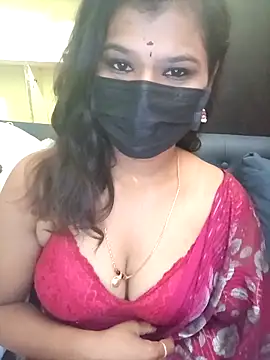 Snapshot of Premalatha_28 chatting on 04-30-26, 06:03 Premalatha 28 online show from 04-30-26, 06:03