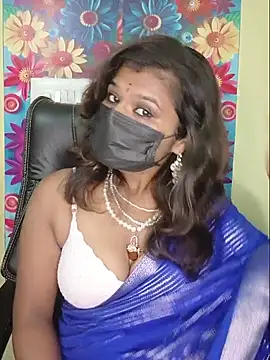 Snapshot of Premalatha_28 chatting on 06-06-26, 05:17 Premalatha 28 online show from 06-06-26, 05:17