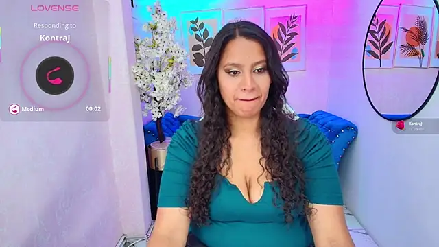 Lili rousx online show from 11-26-25, 03:18