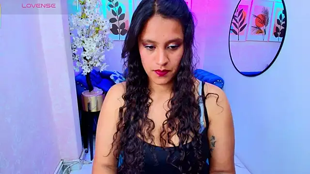 Lili rousx online show from 11-27-25, 03:30