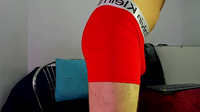 Lucastorrez01 online show from 07-01-26, 05:45