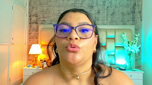 SelennaCooper online show from 03-17-26, 11:57