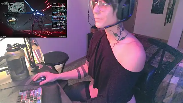 Snapshot of 3ShyCat3 chatting on 11-16-25, 01:22 3ShyCat3 online show from 11-16-25, 01:22