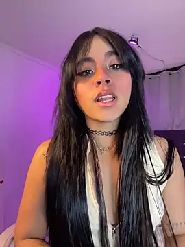 Sophie wyld online show from 11-29-25, 03:09