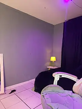 Sophie wyld online show from 01-15-26, 01:10