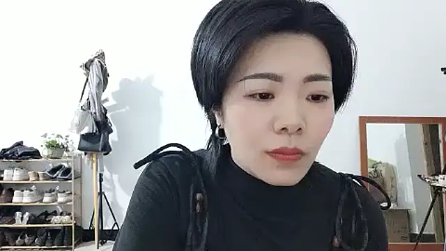 adele8731 online show from 12-17-25, 02:34