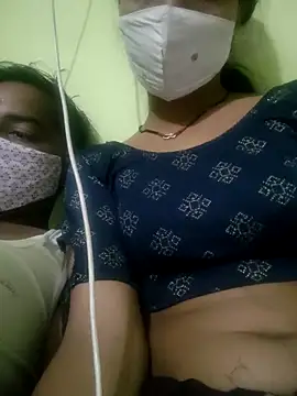 Snapshot of Menka_cut34 chatting on 12-19-25, 03:30 Menka cut34 online show from 12-19-25, 03:30