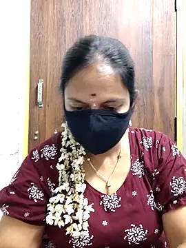 Queen-Neha online show from 04-11-26, 06:12