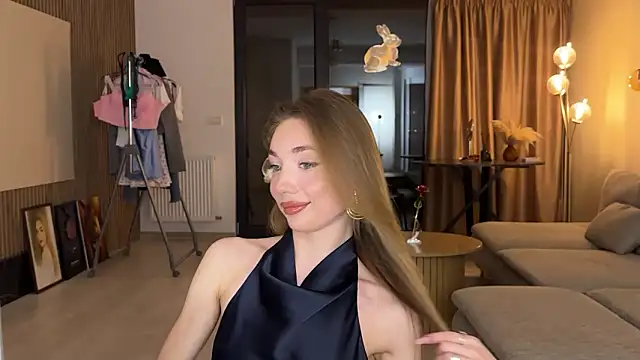 Jolienne online show from 04-28-26, 08:14